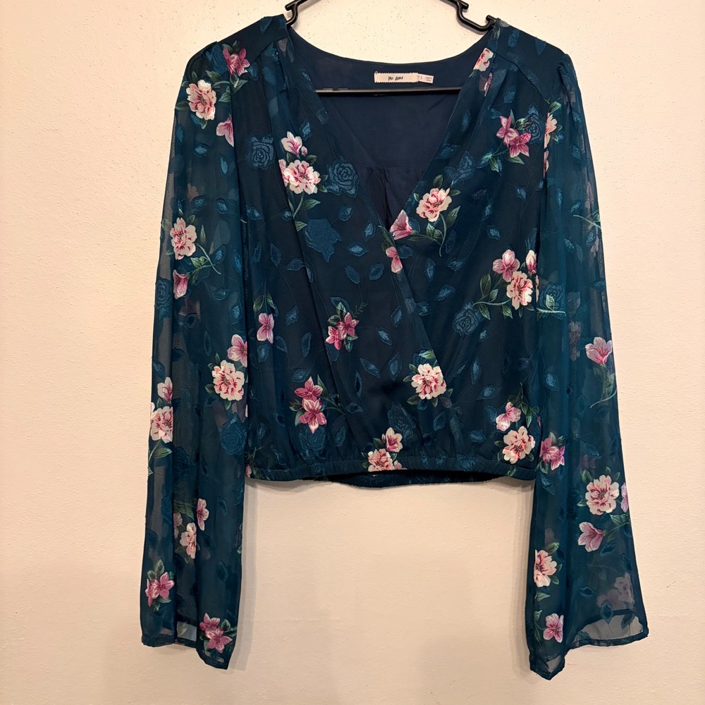 Mi Ami Blouse Womens Small Teal Floral Embroidered Wrap Bell Sleeve Good Top